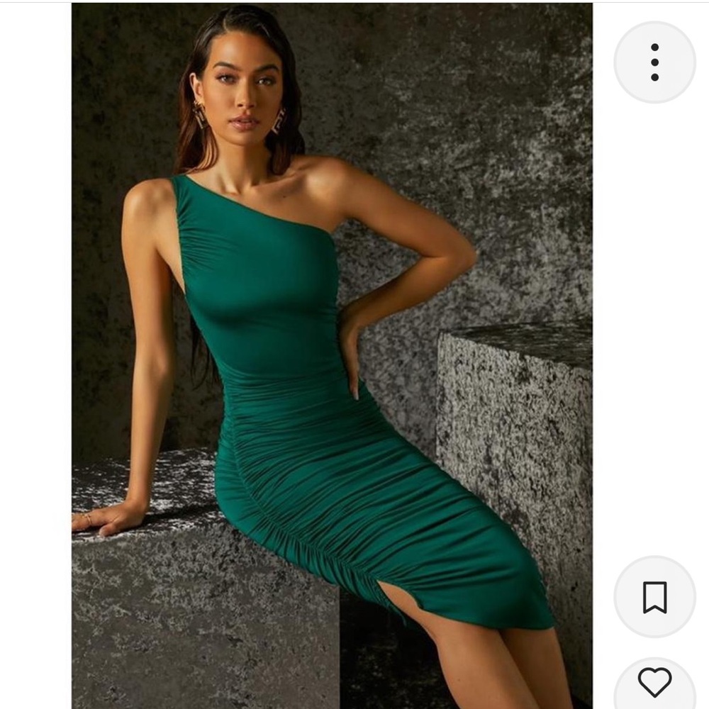 Oh Polly Cold heart one shoulder midi Dress size 2